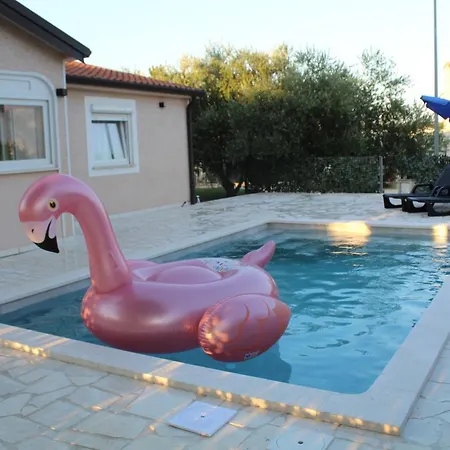 Appartamento Sun&sea Mediterranean With Private Pool, Bbq&terrace *